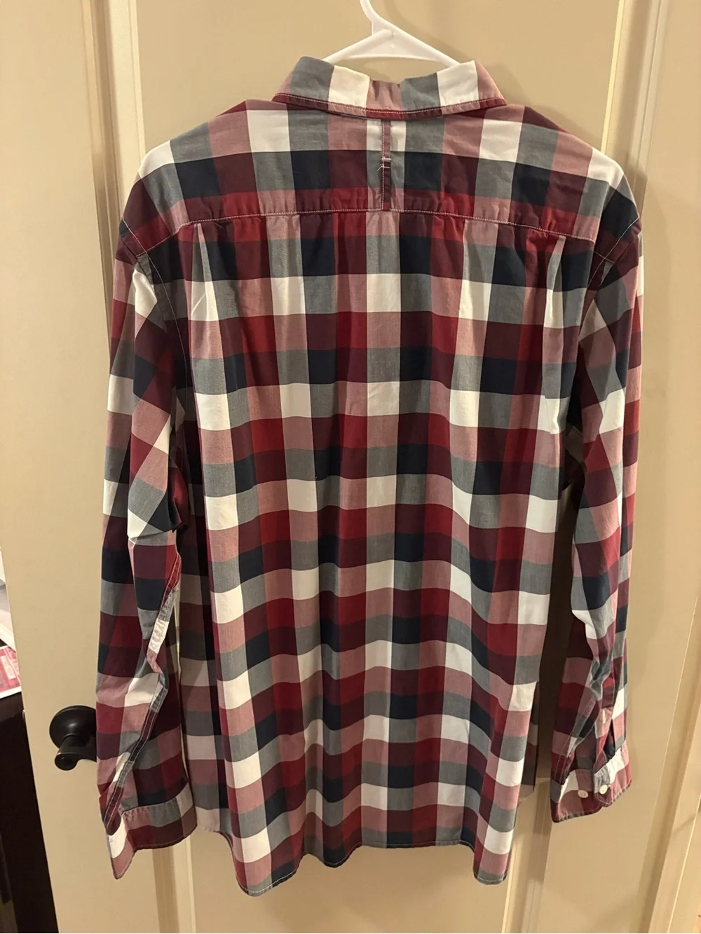 Banana Republic Men’s Red, Blue & White Plaid Button-Down Shirt